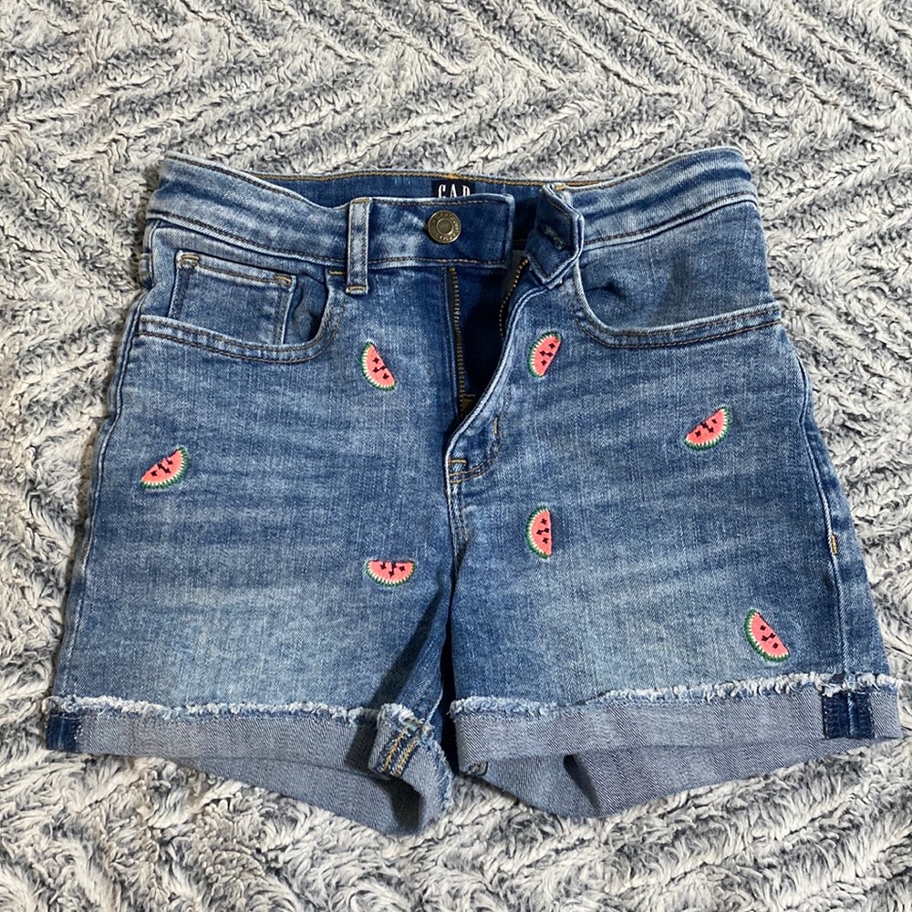 GAP High Waisted Denim Shorts, excellent condition, size 12 (girls)